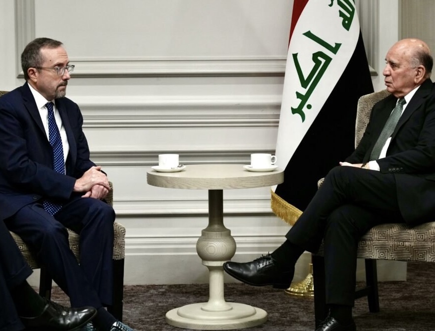 بغداد وواشنطن تبحثان ضرورة حماية الممرات البحرية لضمان تصدير النفط العراقي والخليجي