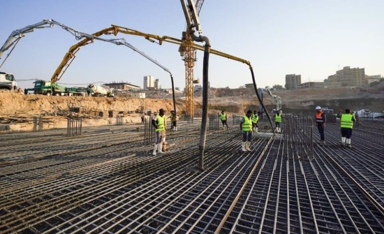 بسعة 3000 عجلة ، المباشرة بتنفيذ مشروع مرآب النجف الأشرف الكبير