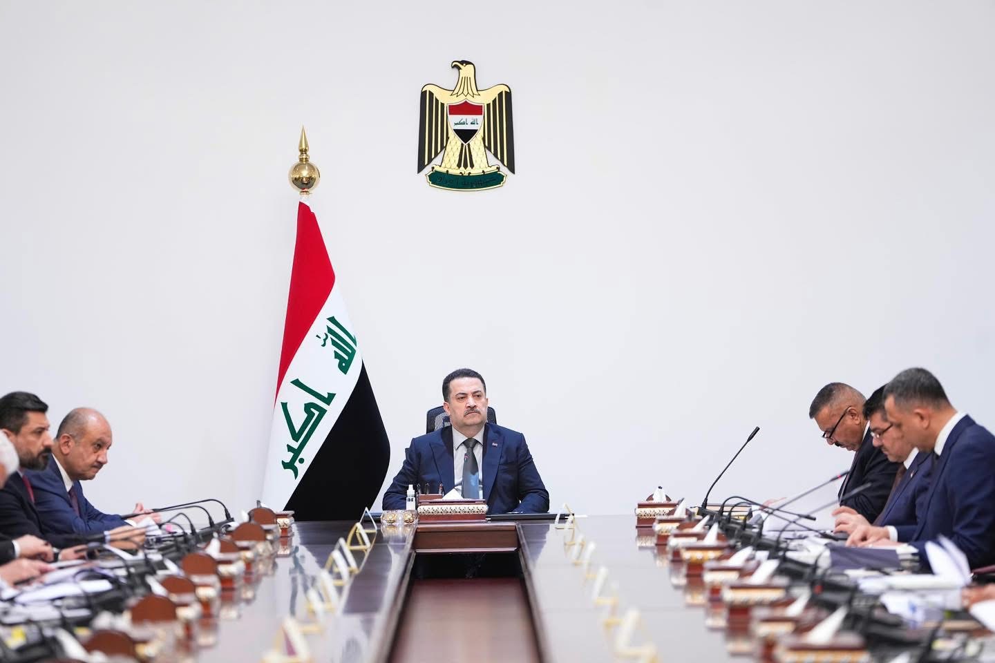 بيان رسمي .. السوداني يصدر حزمة من التوجيهات الجديدة بشأن تطوير الدفع الالكتروني والتعاملات الرقمية في الدوائر الحكومية .