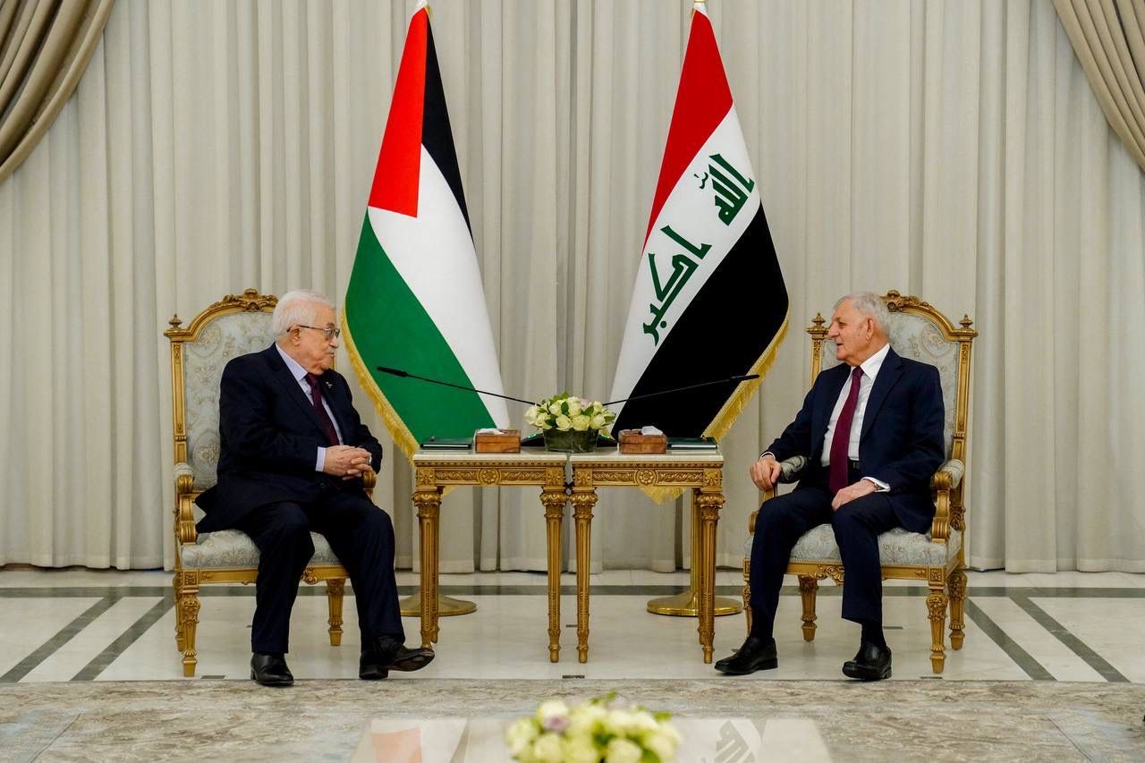 رئيس الجمهورية يستقبل الرئيس الفلسطيني